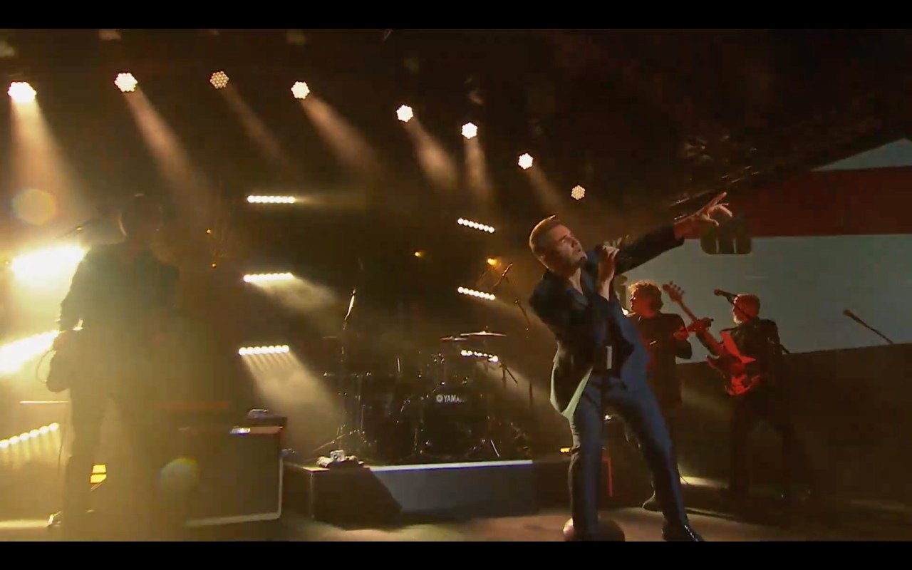 Take That’s Gary Barlow sings at Iona naming&nbsp;ceremony