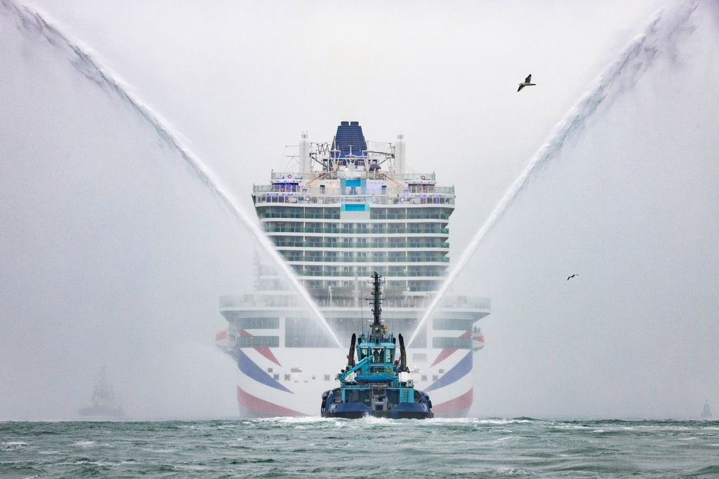 Arvia arrives! New P&O cruise ship sails in to&nbsp;Southampton