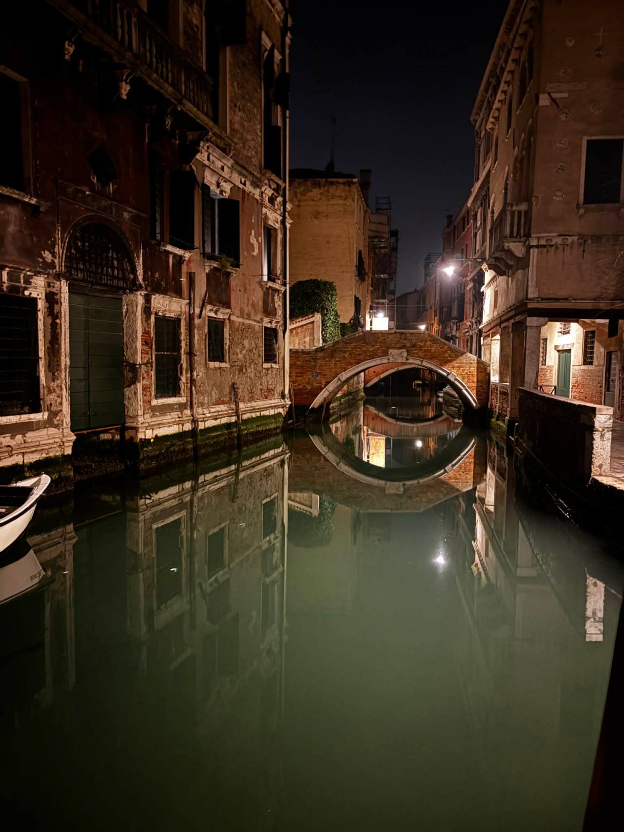 Venice as you’ve not seen the city before – completely&nbsp;deserted